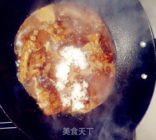 糖醋排骨的做法步骤：3