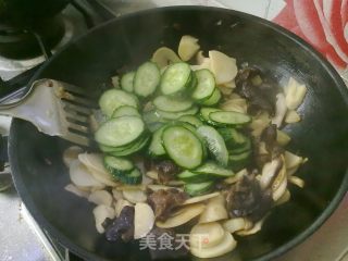 炒冬笋的做法步骤：12