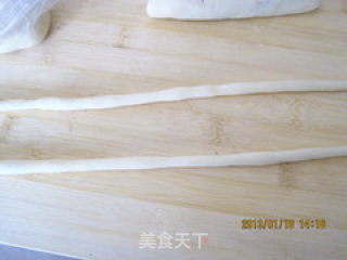 重拾生活记忆----编织扣红豆馅面包的做法步骤：12