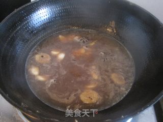 红烧鲈鱼的做法步骤：6