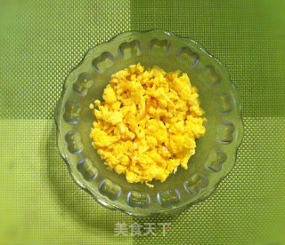 五彩炒饭的做法步骤：2