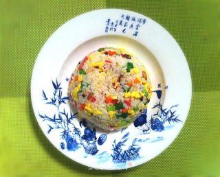五彩炒饭的做法步骤：4