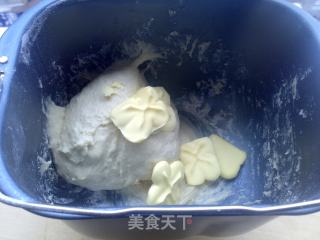 【加拿大野生北极虾】北极虾沙拉包的做法步骤：5