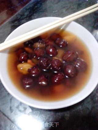 电饭煲做红枣枸杞羹的做法步骤：1