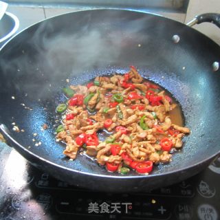酱香肉丝的做法步骤：7