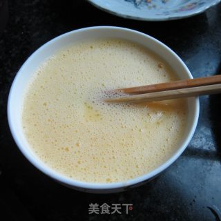 微波炉蛋羹的做法步骤：2