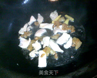 花菜木耳肉片的做法步骤：6