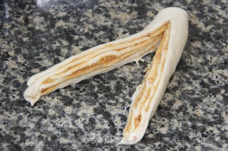 花生酱香小吐司的做法步骤：8