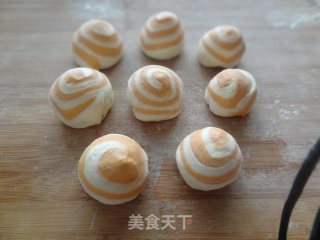 胡萝卜陀螺双色枣心馒头的做法步骤：12