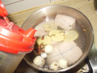 梅菜扣肉——节日、宴客好选择的做法步骤：8