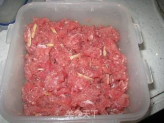 青菜肉末二米粥的做法步骤：1