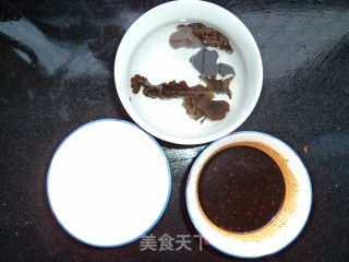 红烧鲤鱼，一学就会的做法步骤：3