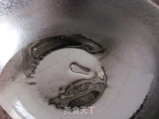家常小菜---青蒜豆干的做法步骤：4