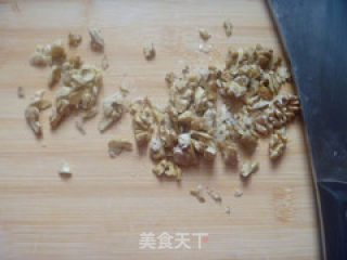 芝麻核桃糕的做法步骤：4