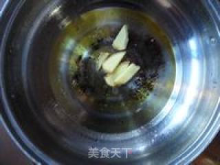 回锅鸡翅的做法步骤：4