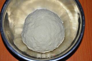 牛奶香菜包的做法步骤：2