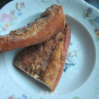 豆腐片炒腊肉的做法步骤：1