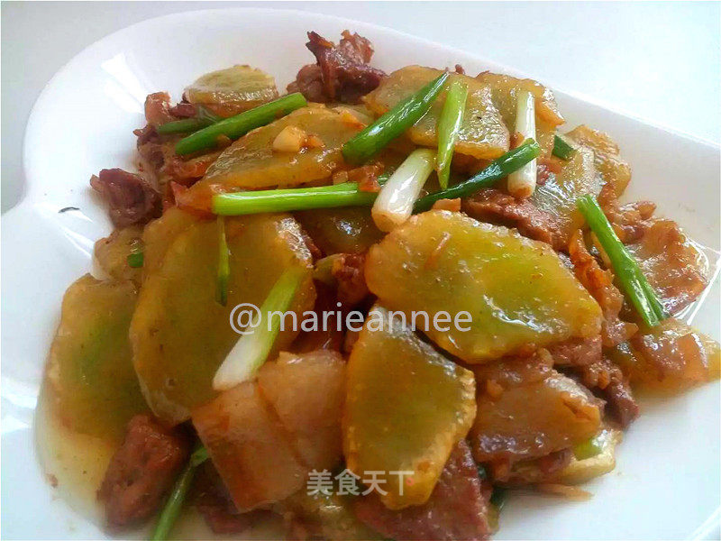 莴笋炒肉的做法