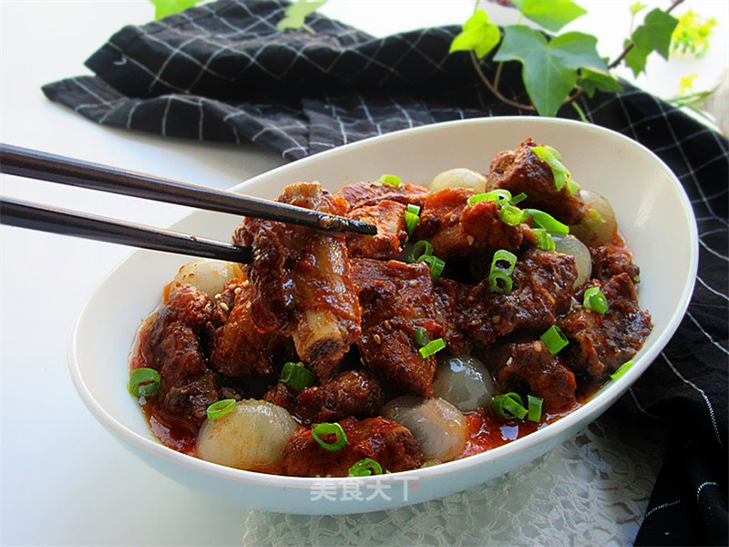 茄汁排骨龙眼肉的做法