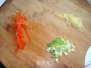 凉拌手撕鸡丝的做法步骤：2