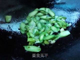 百搭的蛋炒菜之——芥兰炒鸡蛋的做法步骤：6