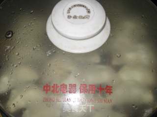 酸菜蒸饺的做法步骤：12