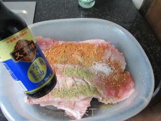 风干冬腊鱼的做法步骤：2