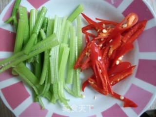 客家小炒的做法步骤：4
