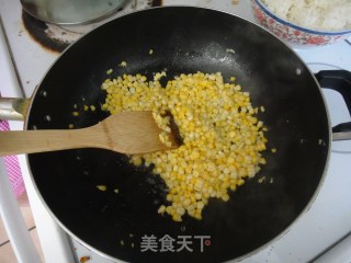 玉米炒饭的做法步骤：6