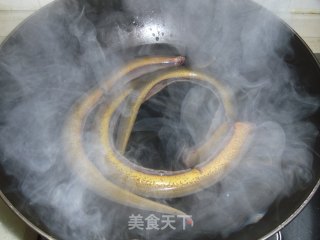 蒜焖鳝段的做法步骤：2