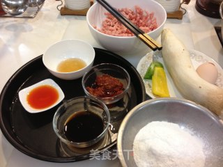 杏鲍菇肉夹的做法步骤：1