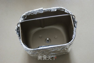 轻松三步做出健康松软的面包——蔓越莓吐司的做法步骤：1