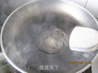 蒜香肉沫红烧粉丝的做法步骤：4