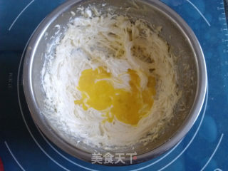 天鹅糖霜巧克力饼干的做法步骤：2