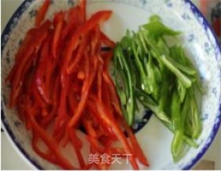 夏日里做个超下饭的——爆炒鸡胗的做法步骤：4