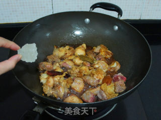 萝卜炖牛腩的做法步骤：7