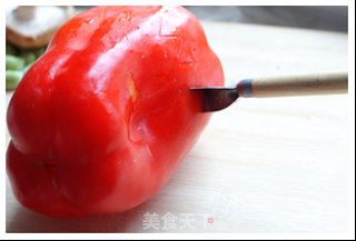 五彩鸡胸的做法步骤：1