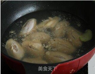 貌不惊奇 味道浓郁——豆豉香辣翅的做法步骤：4
