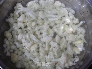 菜花三色蛋的做法步骤：2