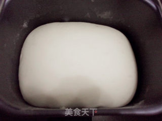 杏仁片蔓越莓土司的做法步骤：4