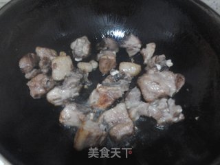 地瓜梗炖排骨的做法步骤：5