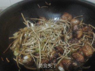 地瓜梗炖排骨的做法步骤：9