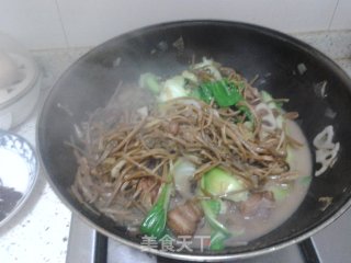 地瓜梗炖排骨的做法步骤：11