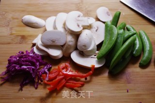 坚果香炒北极虾的做法步骤：3