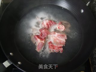 老火靓汤——猪骨煲西洋菜的做法步骤：3