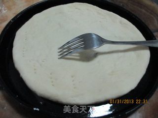 香肠肉松披萨的做法步骤：9