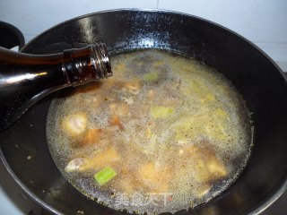小鸡炖蘑菇的做法步骤：5