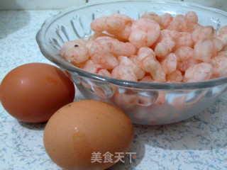 虾仁滑蛋的做法步骤：1