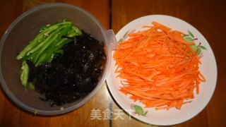 鱼香素三丝的做法步骤：2