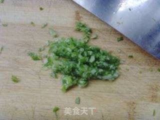 葱香饼干的做法步骤：2